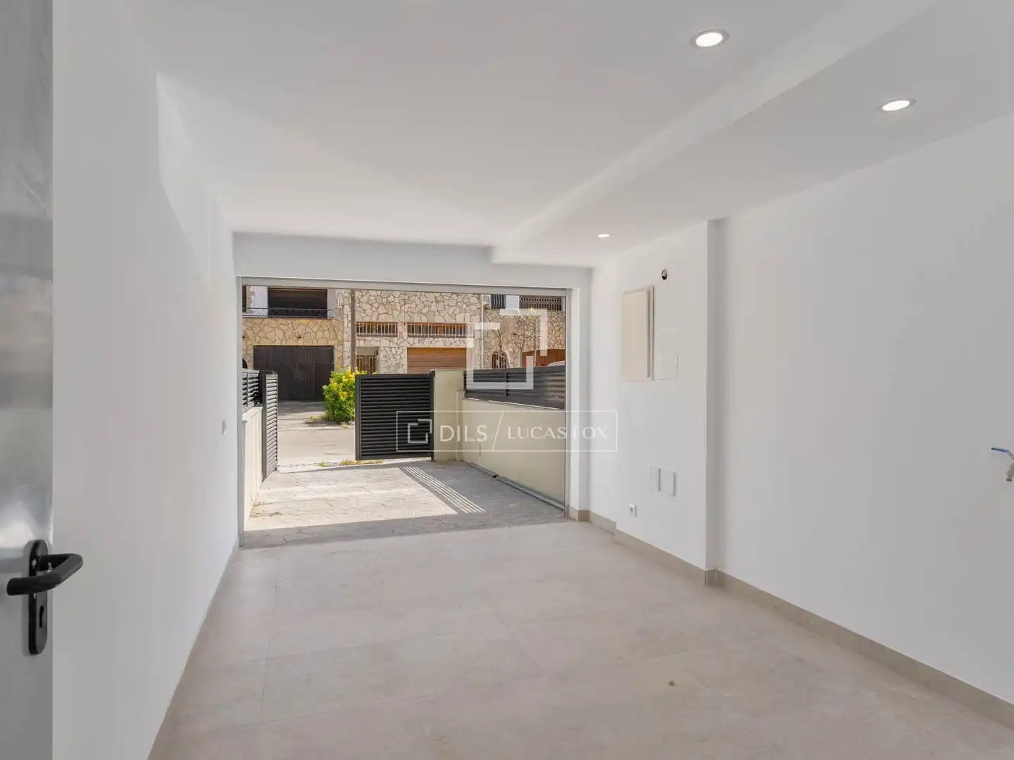 Detached house with terrace for sale in Port Grec - Port Moxó, imagen 5