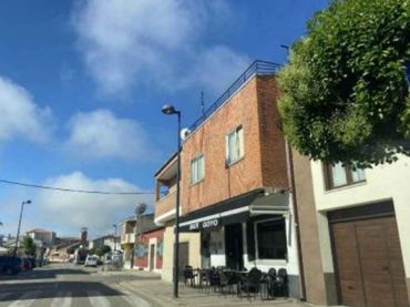 Casa en venda a Corrales