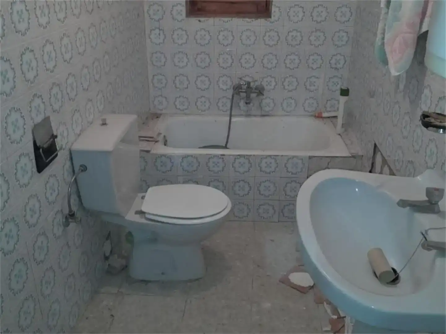 Baño de Casa adosada en venta en Sigeres, Ávila
