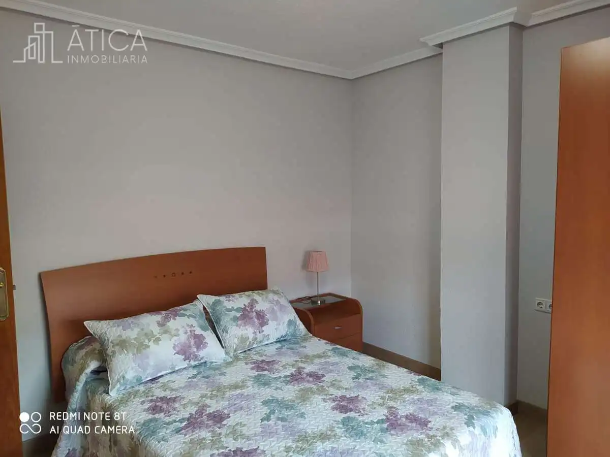 Àtic amb ascensor de lloguer a San Bernardo - Carmelitas - Campus, imagen 7
