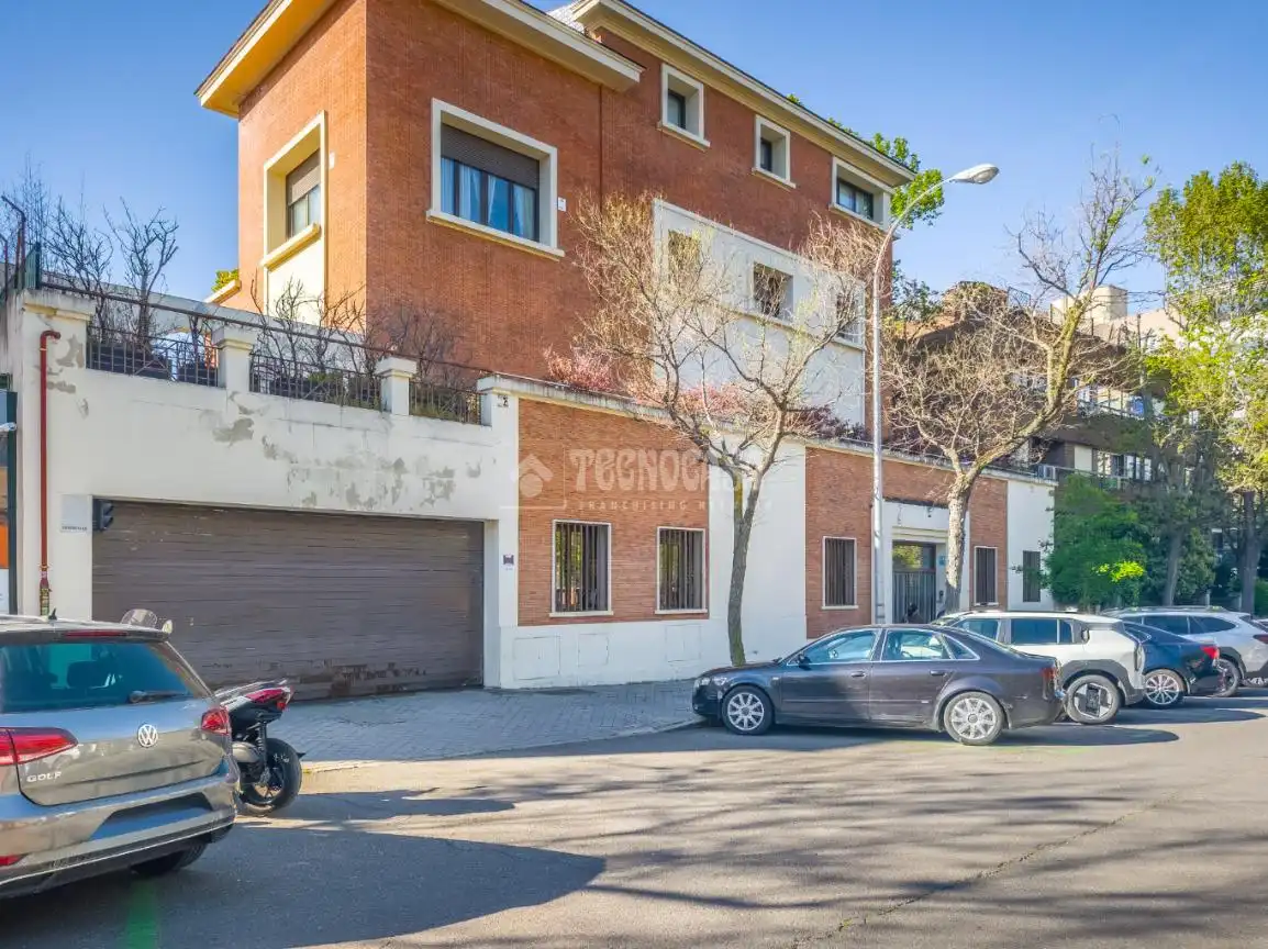 Vista exterior de Piso en venta en Madrid con Aire acondicionado, Calefacción y Trastero