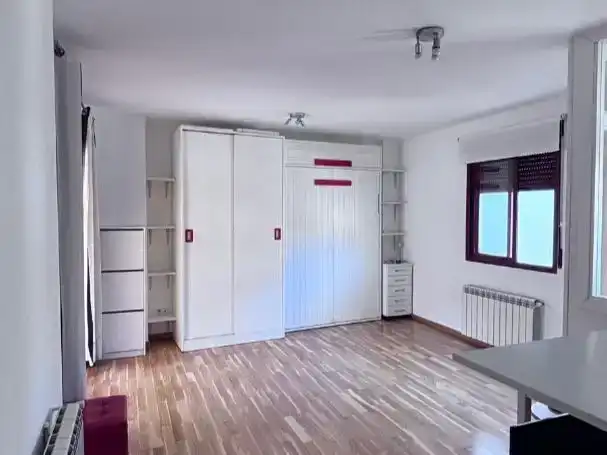 Habitación de Piso en venta en Madrid con Aire acondicionado, Parquet y Amueblado