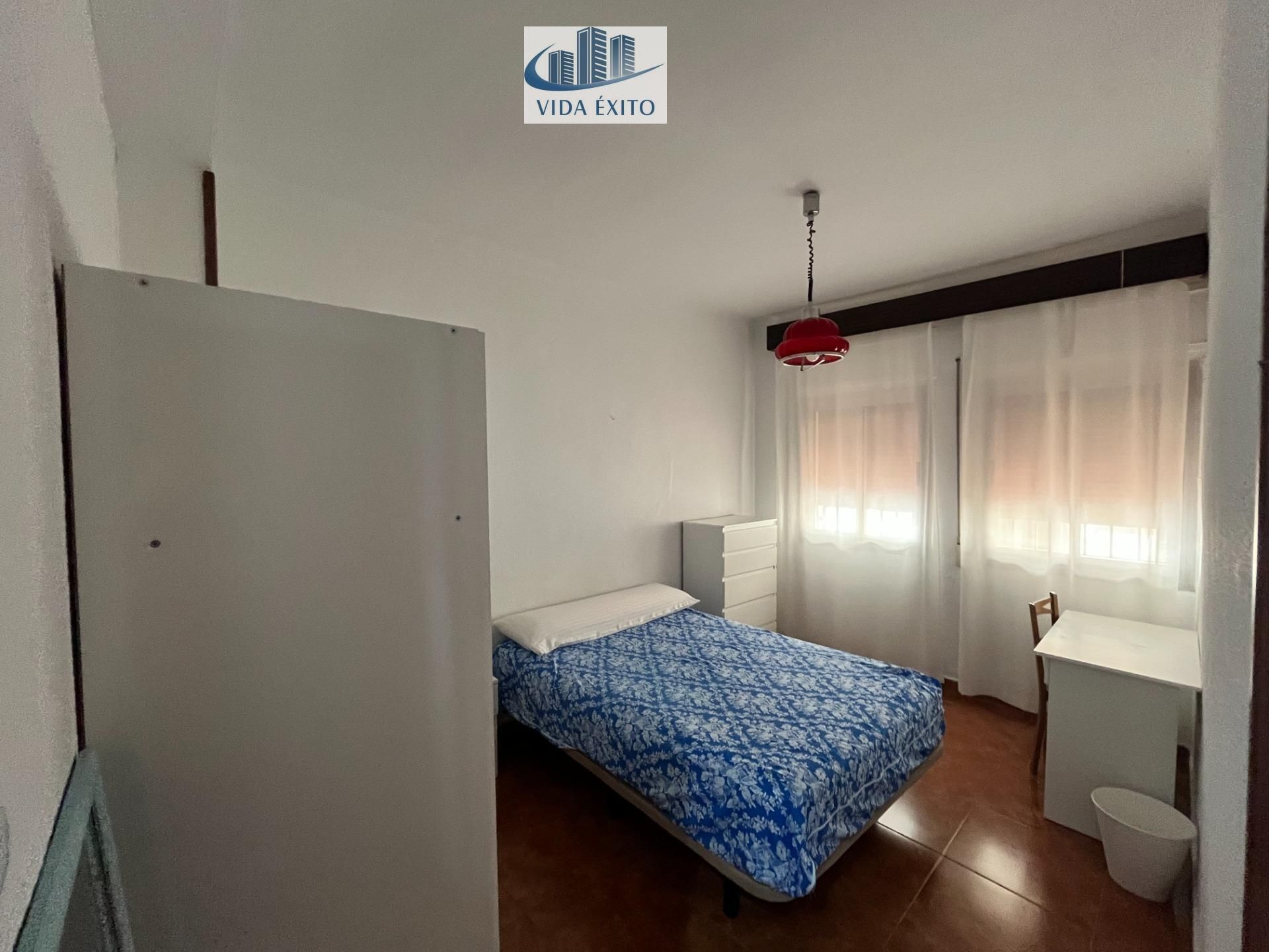 Bedroom of Flat for sale in  Jaén Capital  with Balcony
