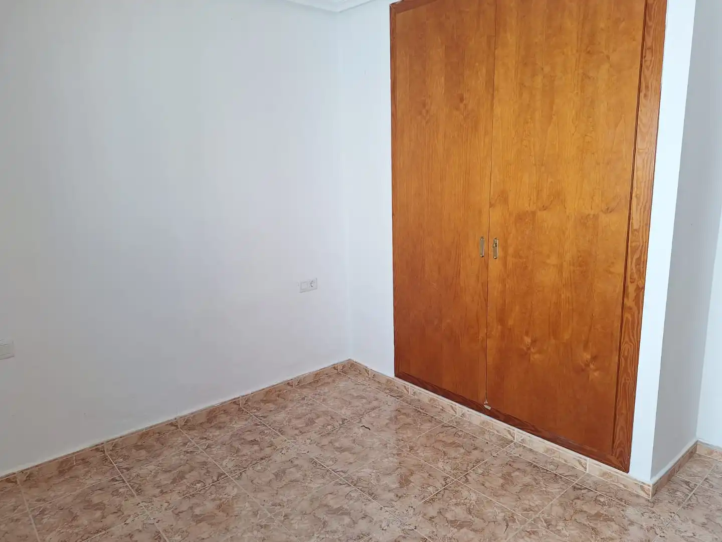 Dormitori de Casa o xalet en venda en Alicante / Alacant amb Jardí privat, Terrassa i Traster