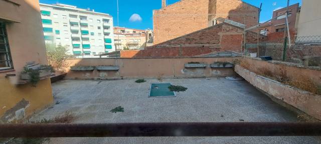 Casa-chalet en Venta en Plaça Catalunya - Escola Industrial