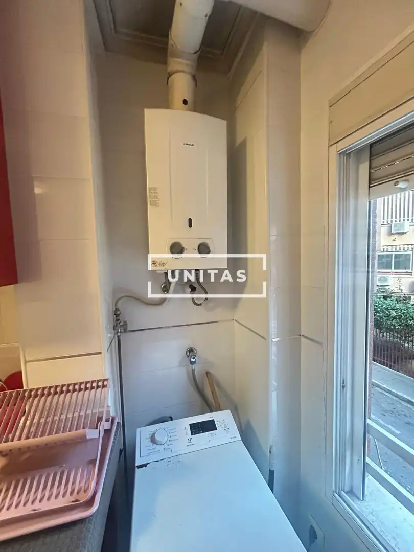 Piso en venta en BENEFAC.REMEDIOS URIARTE, 2, Carolinas Altas