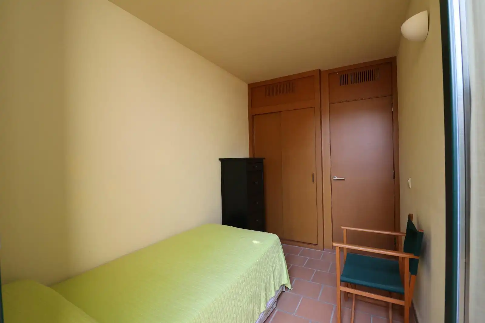 Schlafzimmer von Einfamilien-Reihenhaus zum Verkauf in Maó - Mahón mit Klimaanlage, Privatgarten und Terrasse