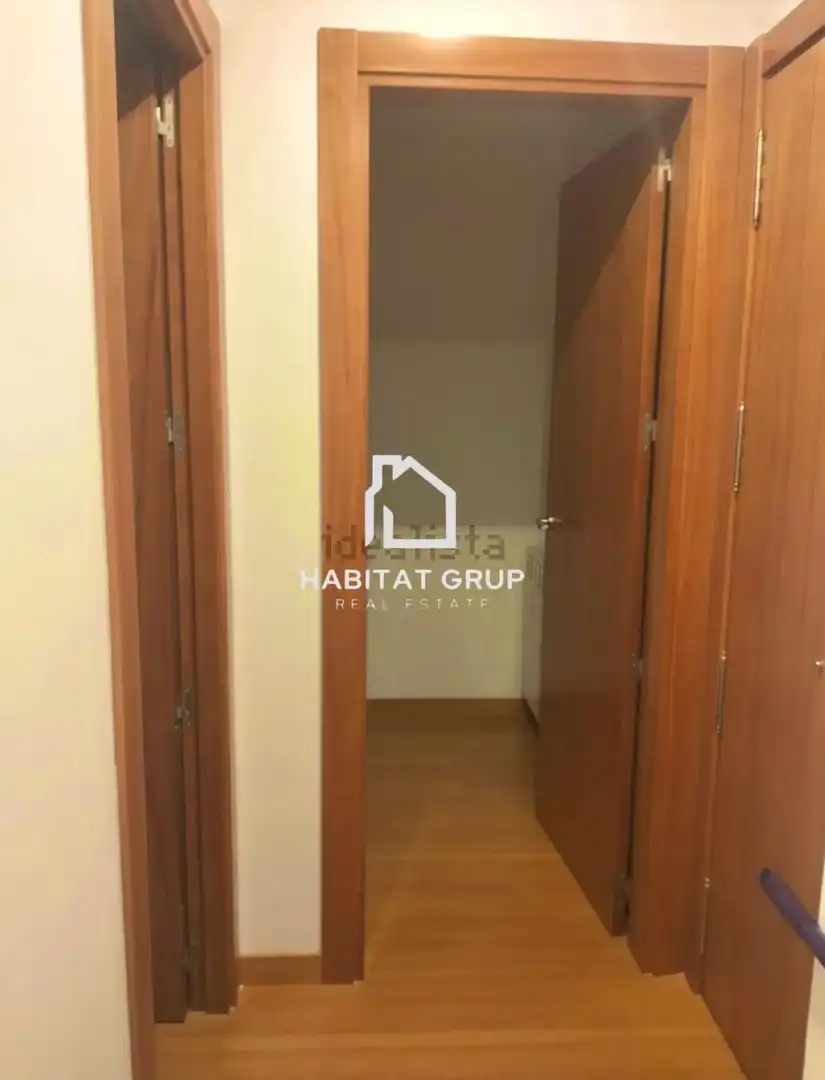 Habitación de Piso en venta en Sant Joan de les Abadesses con Calefacción y Terraza
