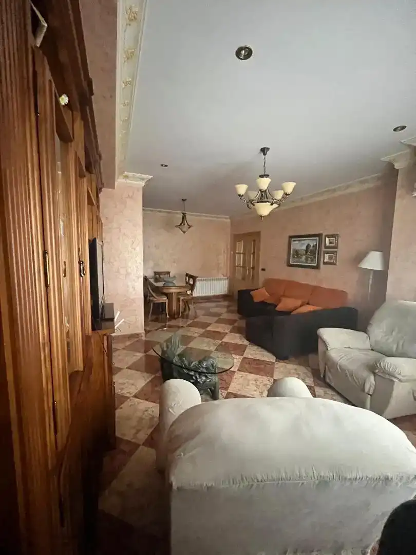 Sala d'estar de Casa o xalet en venda en Villarta amb Aire condicionat, Traster i Moblat