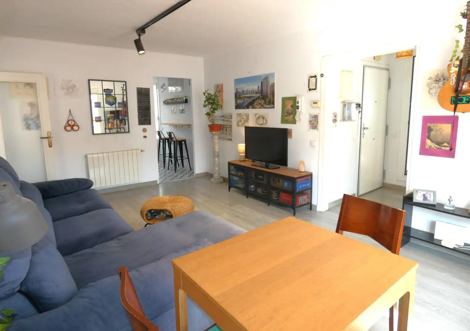 Sala de estar de Ático en venta en Barcelona con Calefacción, Parquet y Terraza