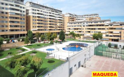 Exterior view of Attic for sale in Alcorcón  with Air Conditioner and Terrace