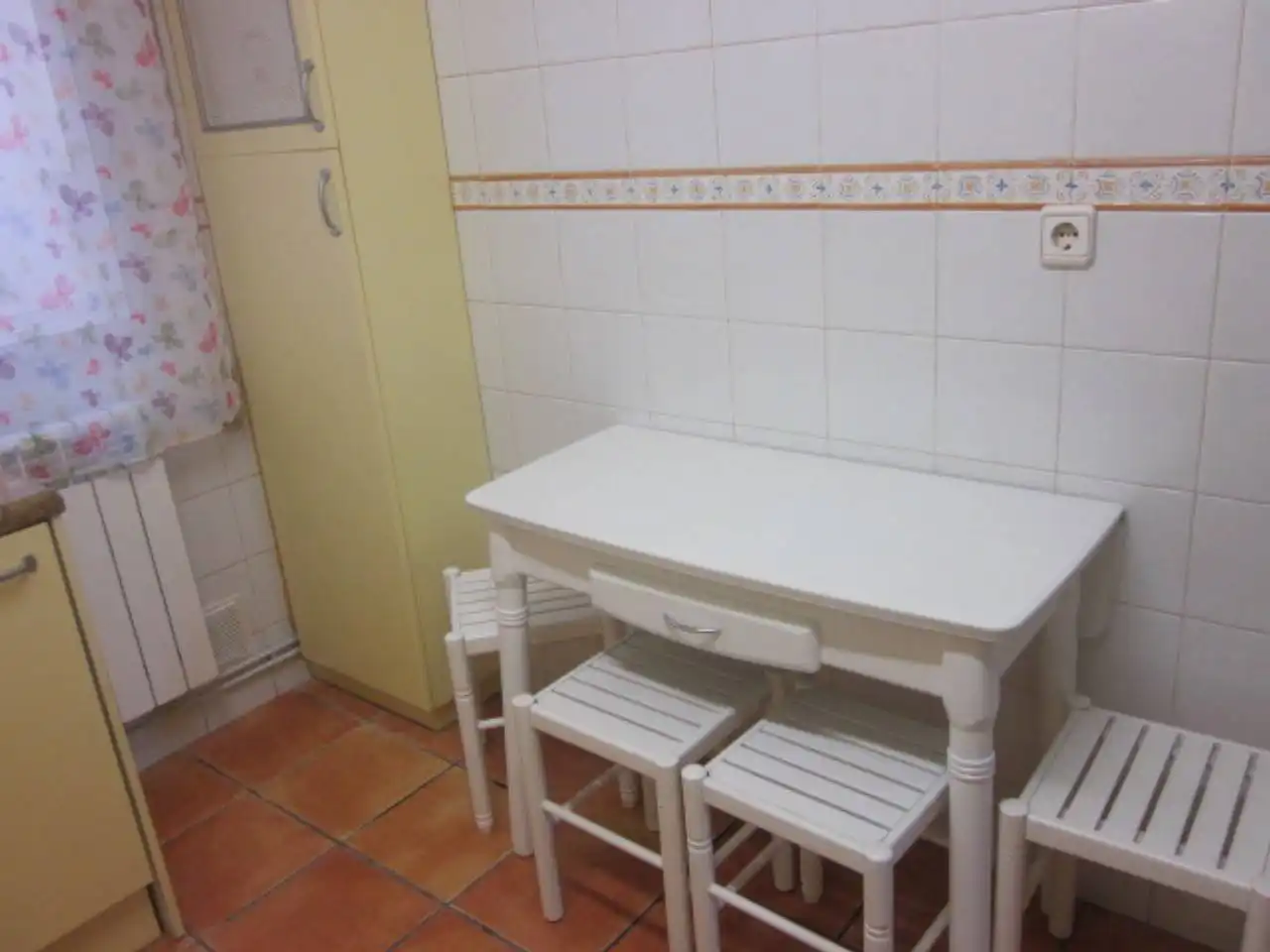 Cocina de Piso de alquiler en  Logroño con Calefacción, Terraza y Trastero