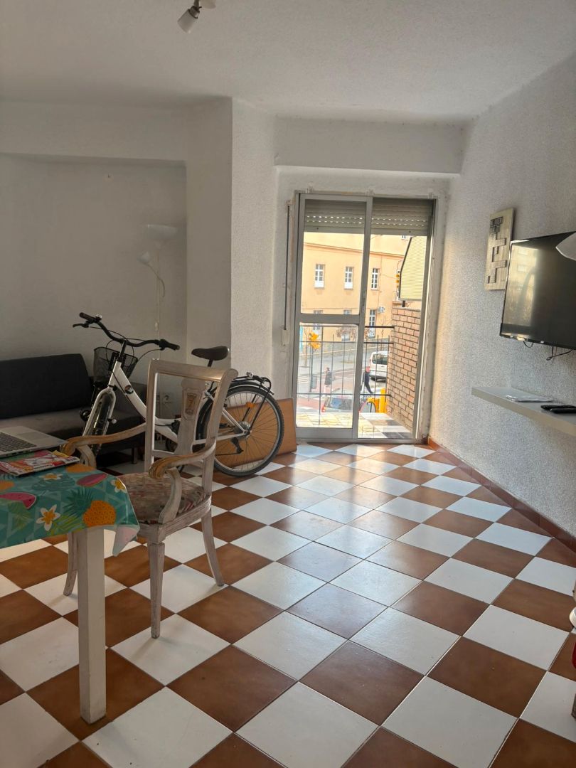 Flat for sale in Calle Don Juan de Austria, 43, La Trinidad