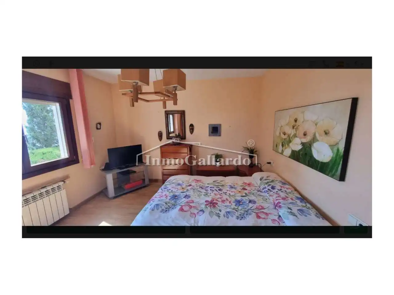 Bedroom of Houses for sale in Málaga  with Air Conditioner, Private garden and Parquet flooring