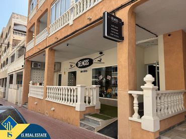Local comercial en venta en Guardamar Playa
