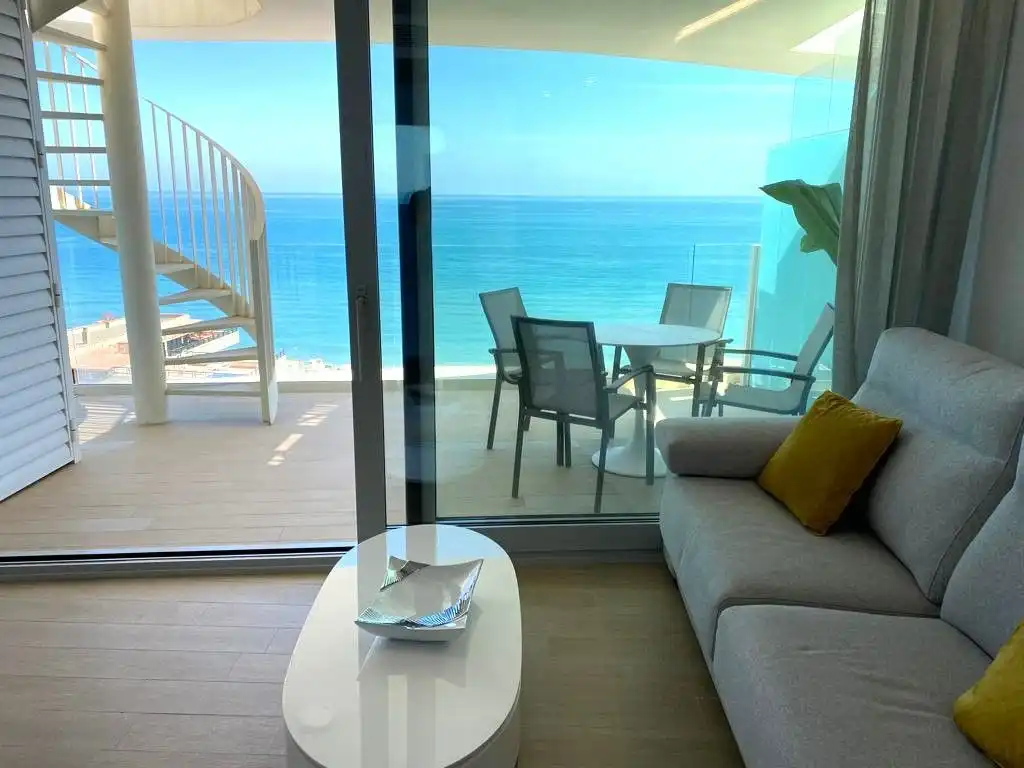 Living room of Attic for sale in Benalmádena  with Air Conditioner, Heating and Storage room