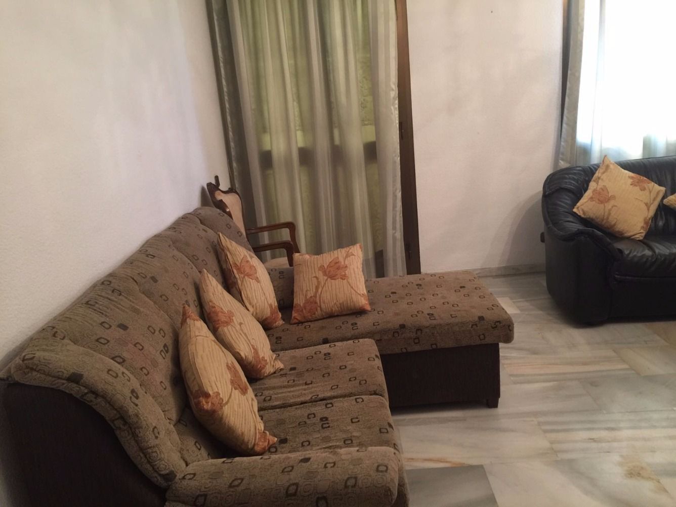 Sala de estar de Piso en venta en  Melilla Capital con Terraza