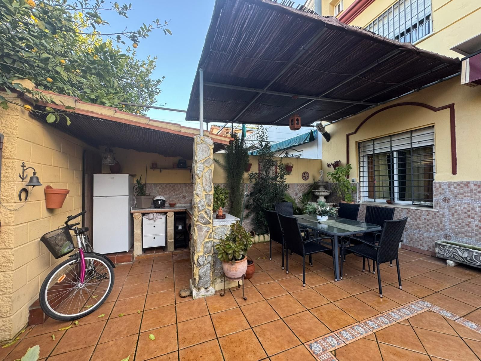 Garden of House or chalet for sale in  Sevilla Capital  with Terrace, Storage room and Balcony