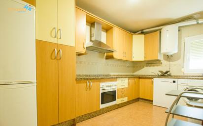 Kitchen of Apartment for sale in Badajoz Capital  with Storage room