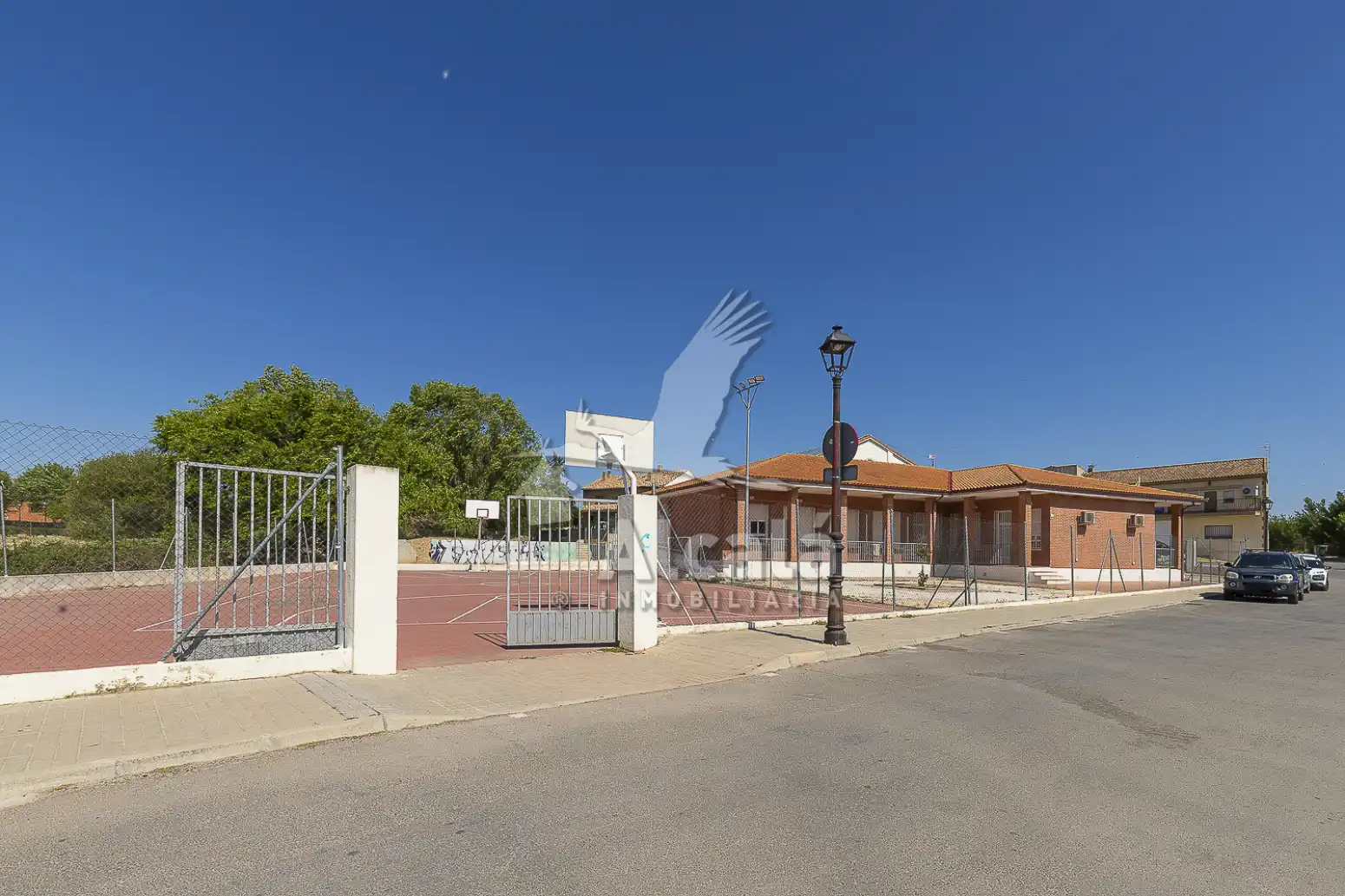 Vista exterior de Casa o chalet en venta en Galápagos con Aire acondicionado, Calefacción y Terraza