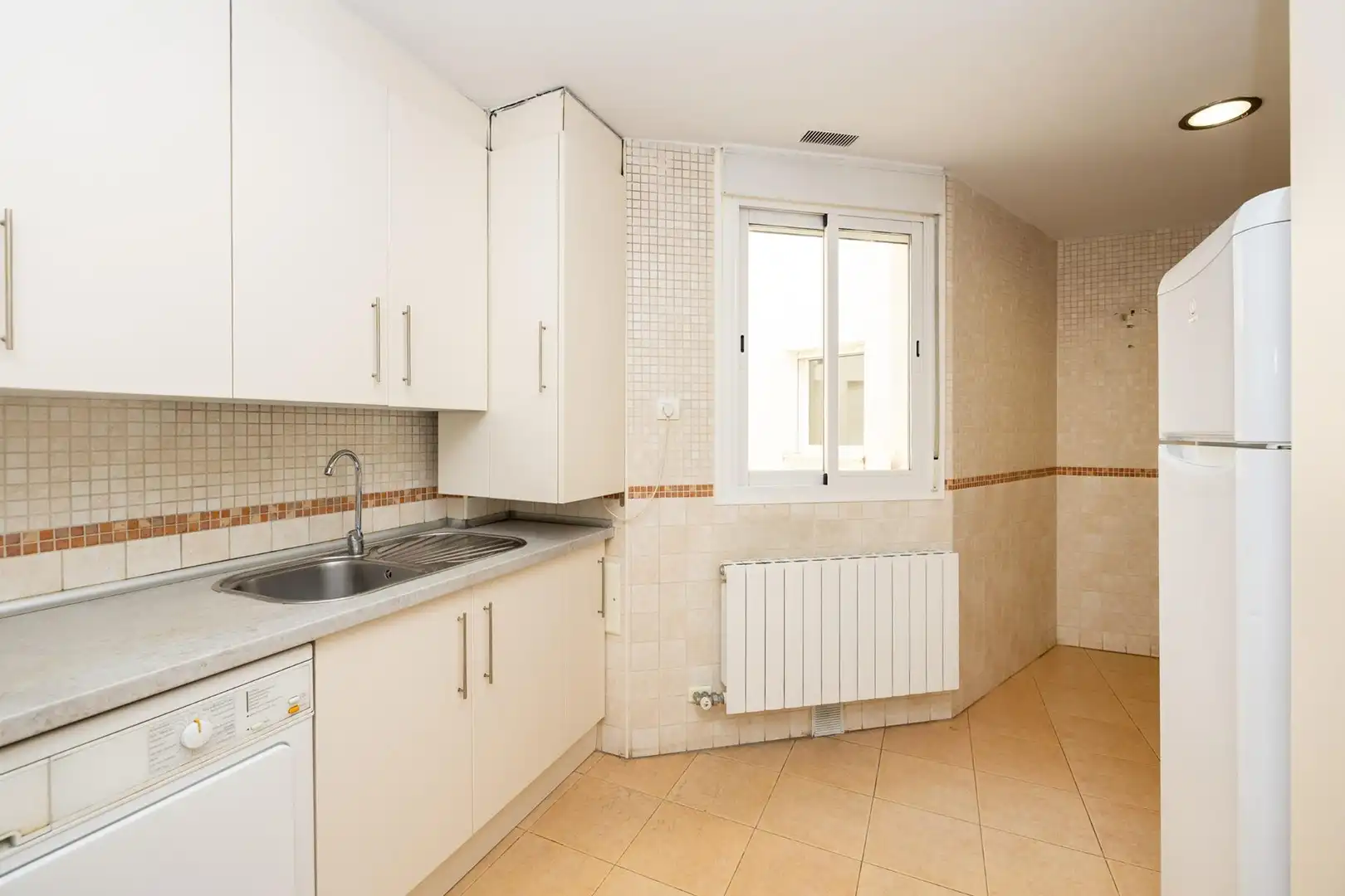 Piso en venta en Calle Aconcagua, 48, Camino de los Neveros - Serrallo