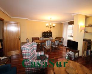 Sala d'estar de Pis en venda en Valladolid Capital amb Calefacció, Parquet i Terrassa