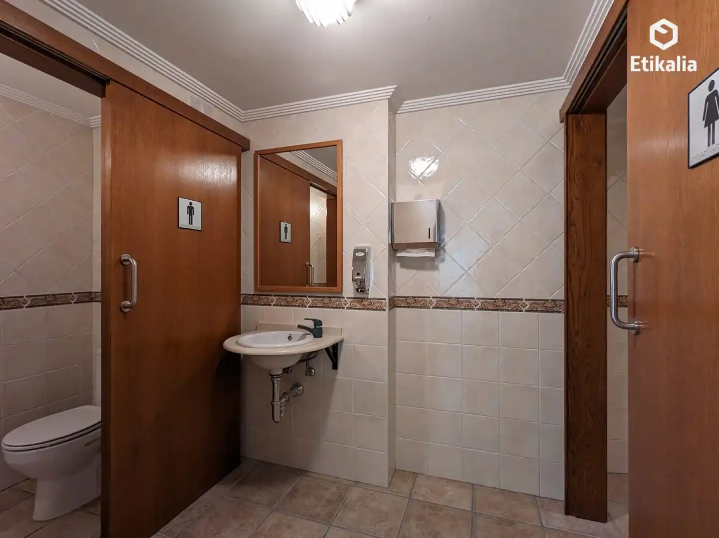 Baño de Local en venta en Vitoria - Gasteiz