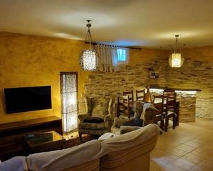 Living room of House or chalet for sale in Alcalá de Henares  with Air Conditioner, Heating and Private garden