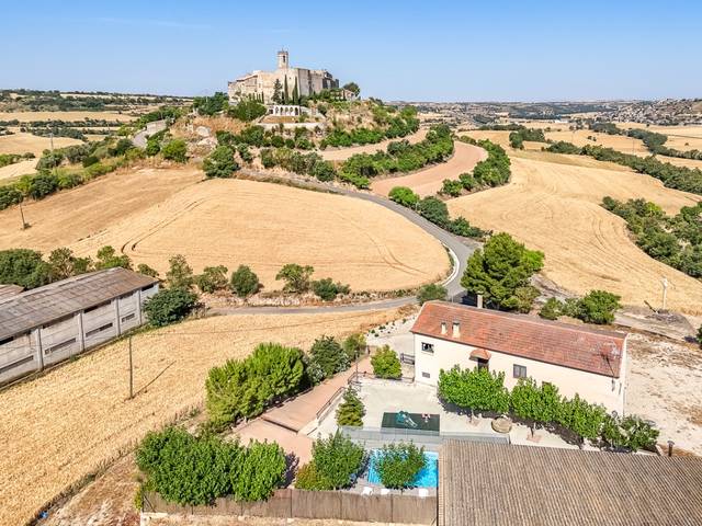 Finca rústica en Venta en Les Oluges