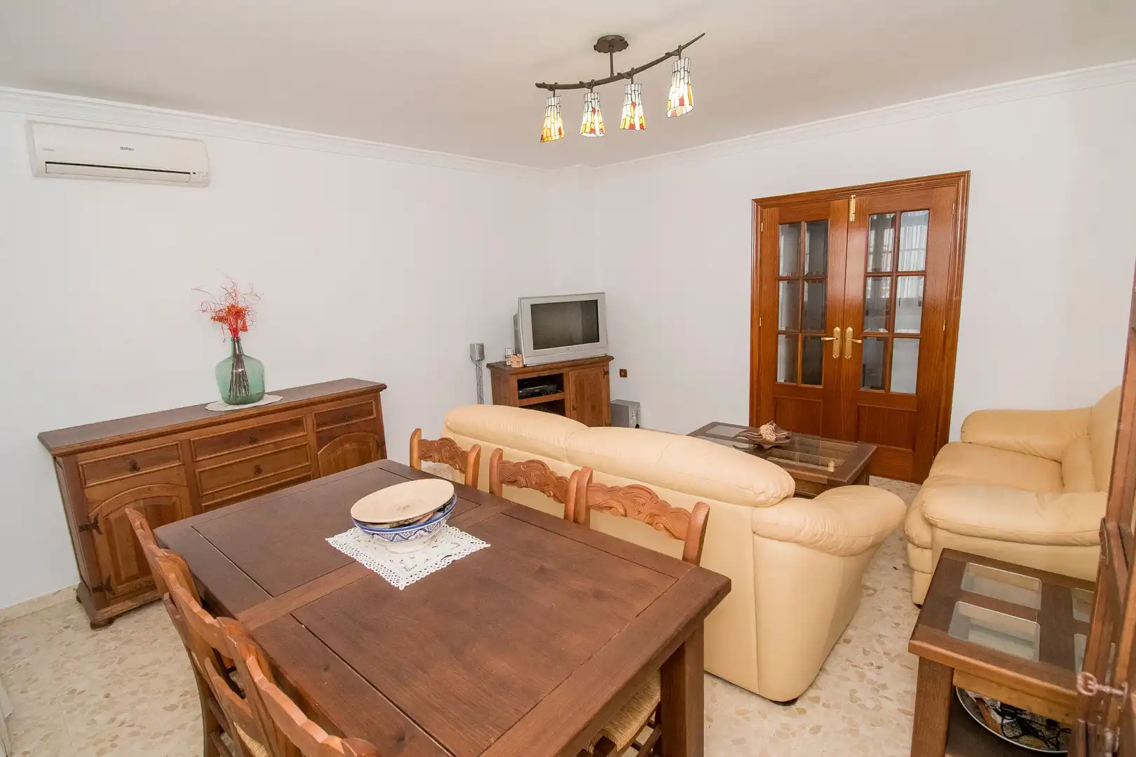 Sala d'estar de Pis en venda en Loja amb Aire condicionat, Terrassa i Traster