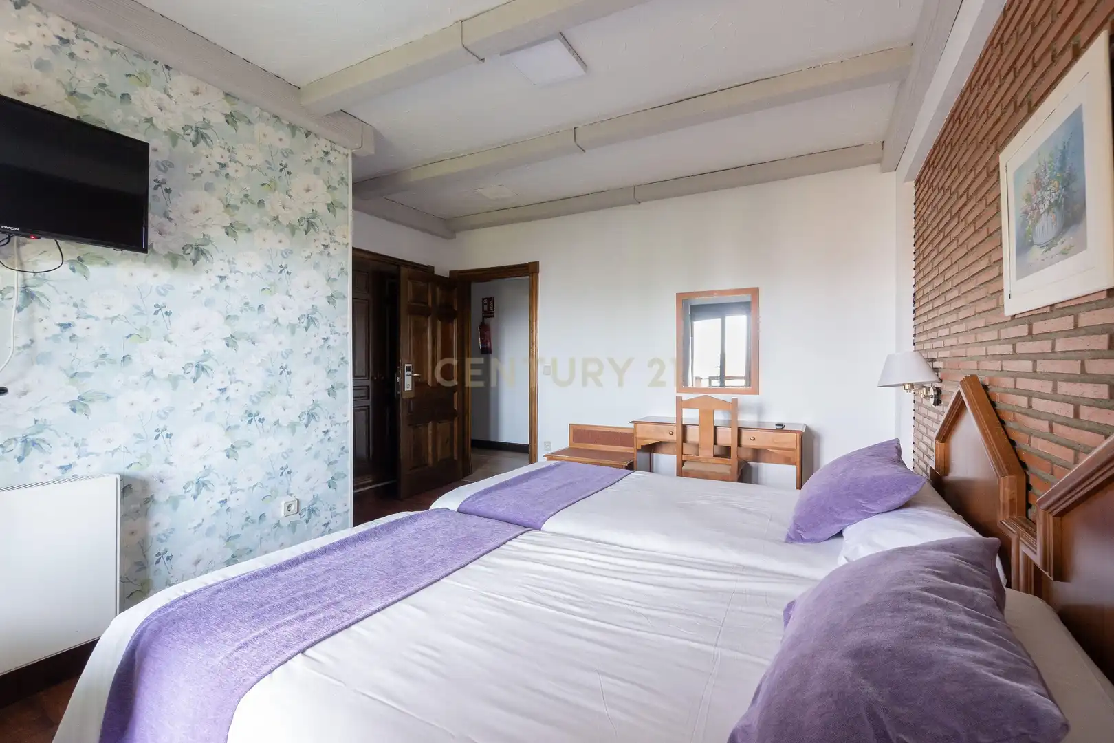 Schlafzimmer von Gebäude zum Verkauf in Sierra Nevada mit Gemeinschaftspool