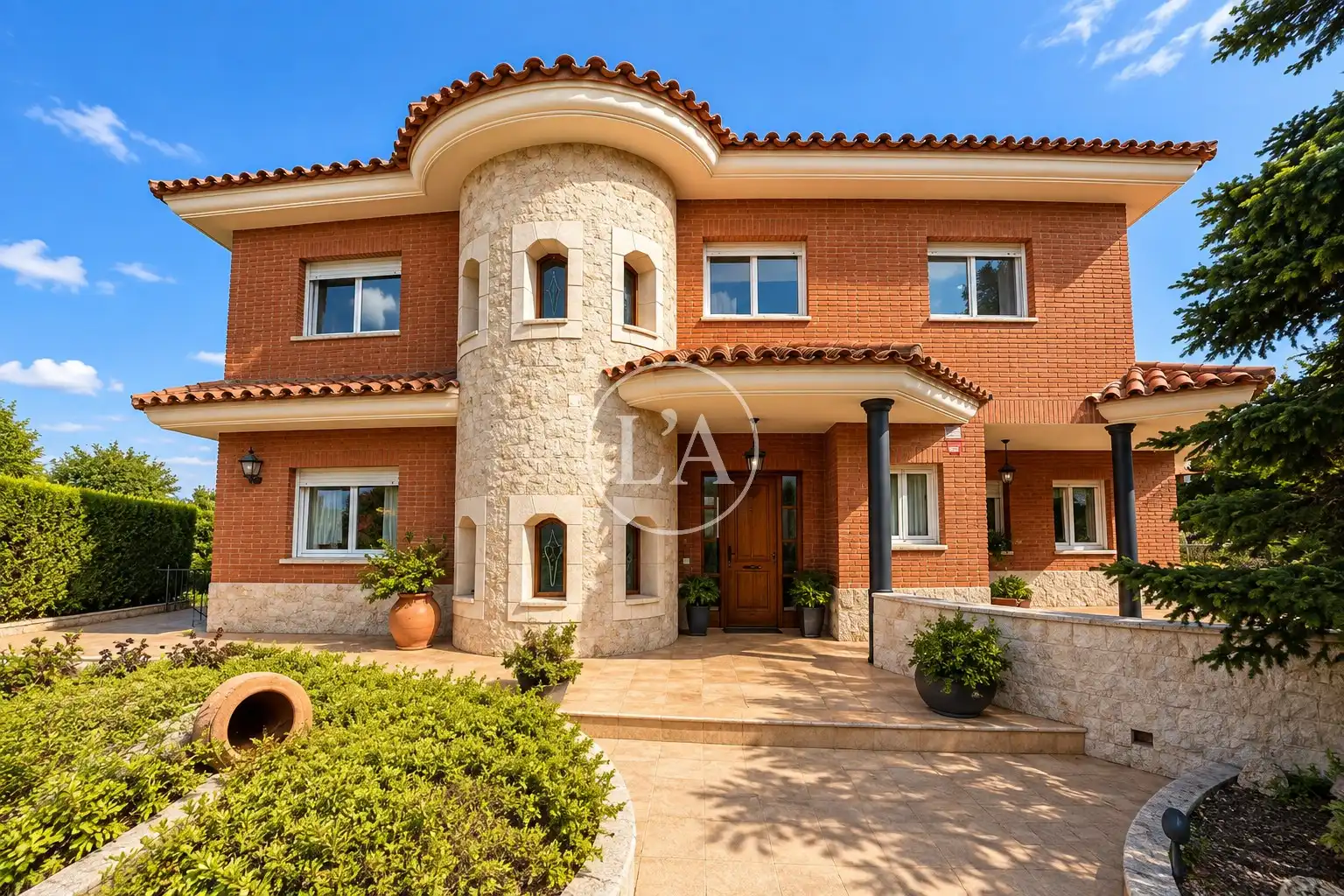 Villa con piscina in vendita a Carrer Xaloc, imagen 2