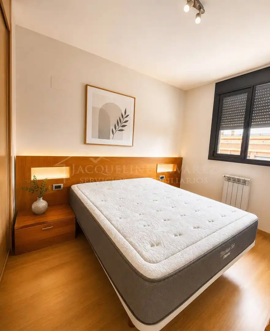 Bedroom of Flat for sale in Móstoles  with Air Conditioner, Heating and Furnished