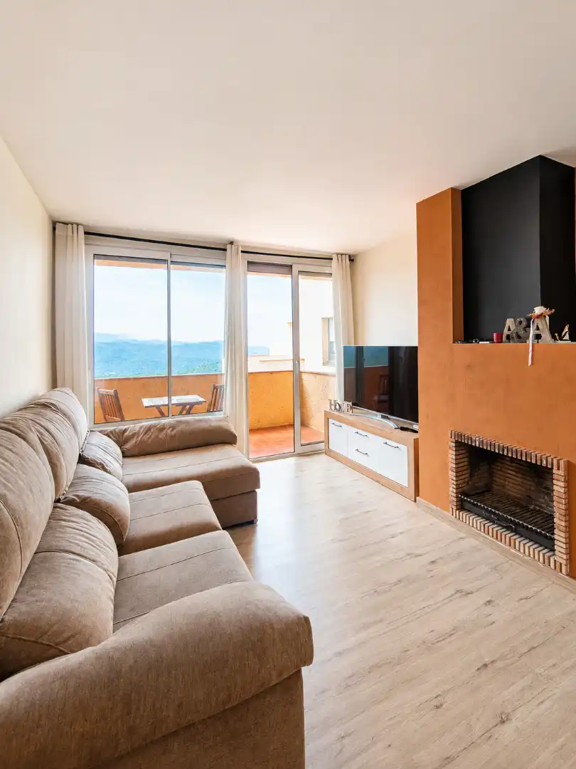 Living room of Flat for sale in Calders  with Heating, Parquet flooring and Balcony