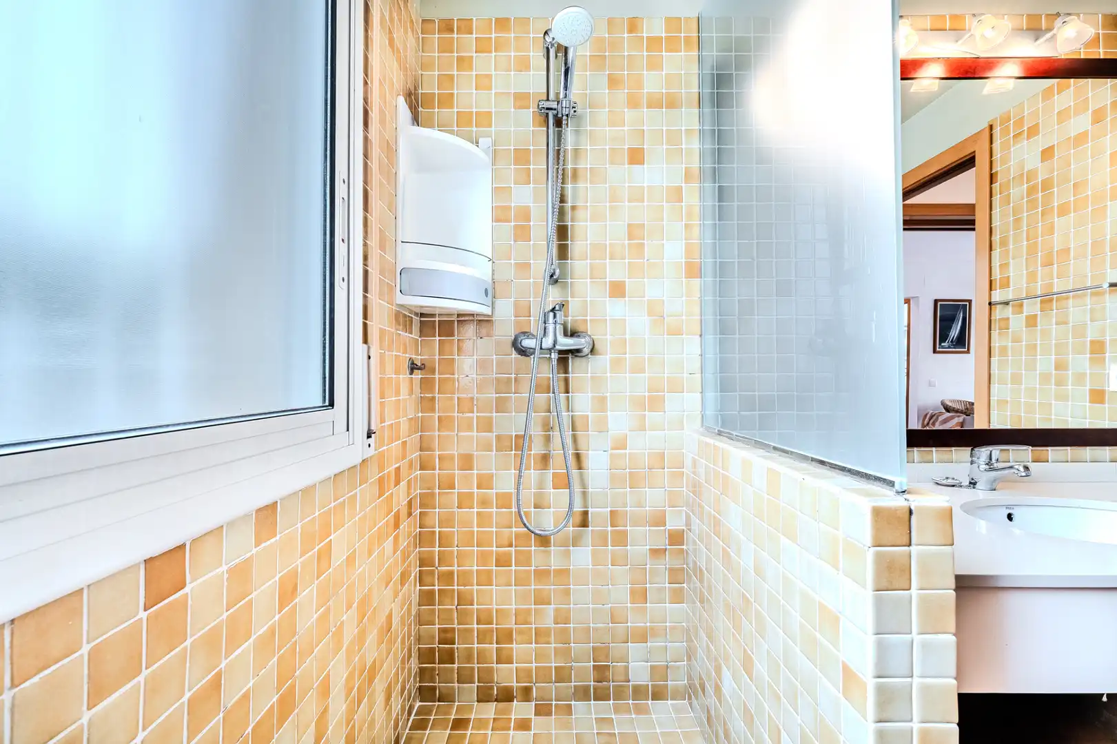 Baño de Piso en venta en L'Ampolla con Aire acondicionado, Calefacción y Terraza