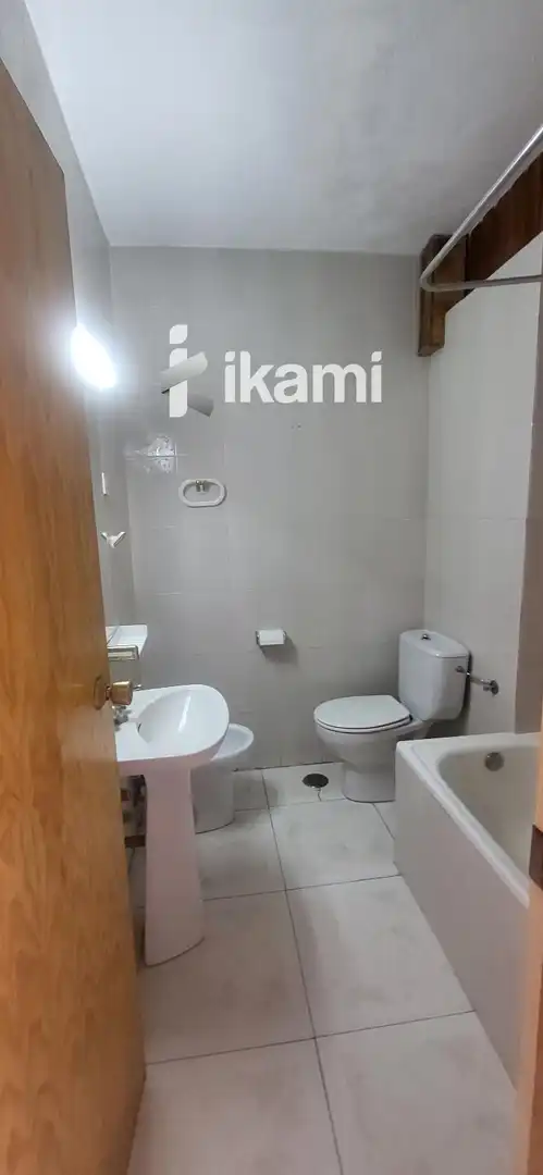Bathroom of Buildings for sale in Peguerinos