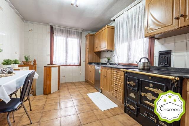 Casa-chalet en Venta en Valle de Losa