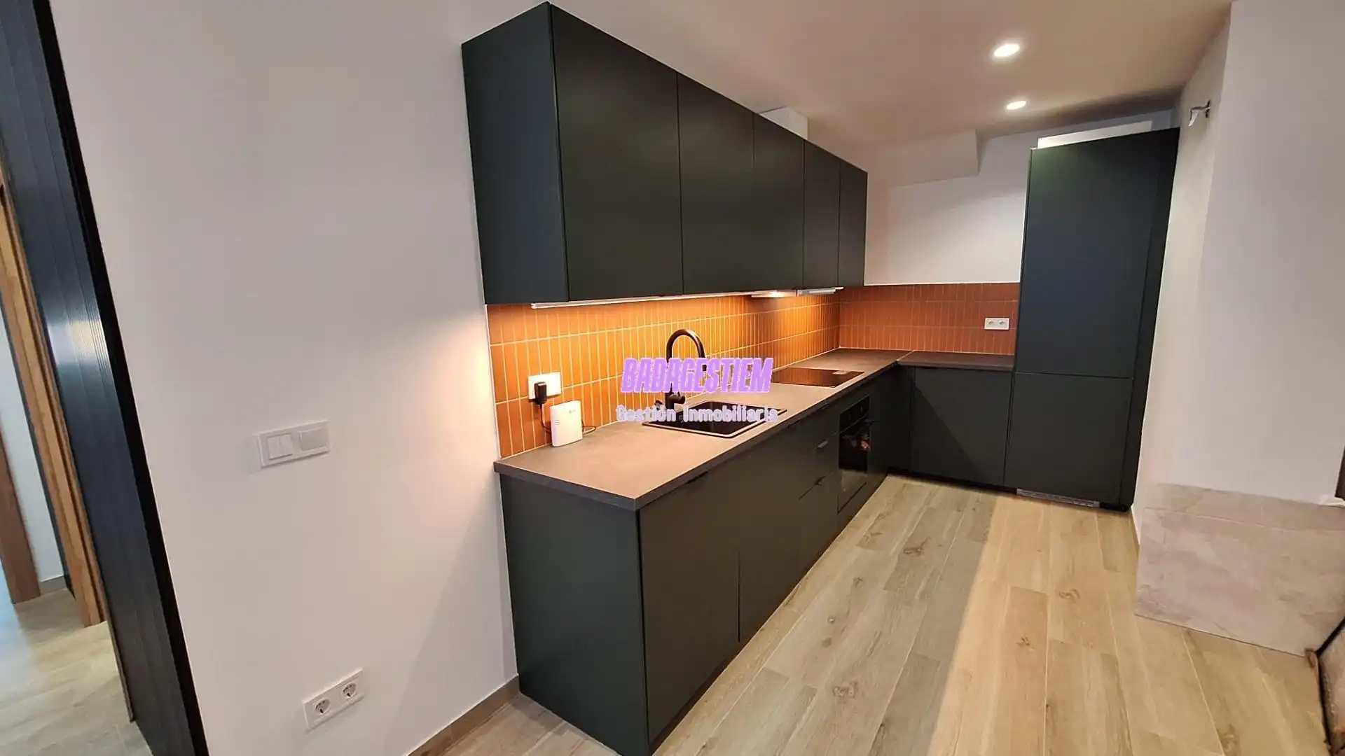 Kitchen of Flat for sale in Badalona  with Air Conditioner and Alarm