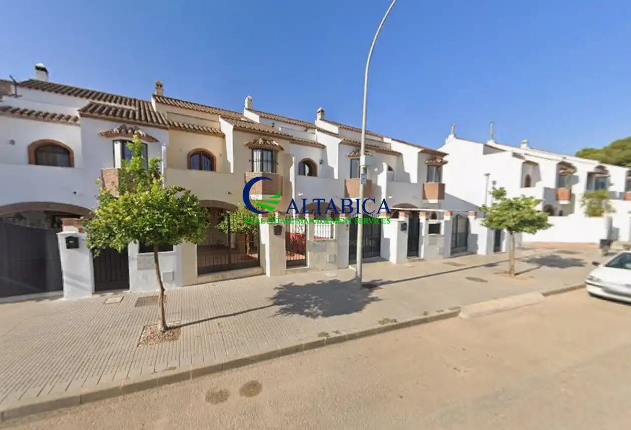 Exterior view of Houses for sale in Sierra de Yeguas