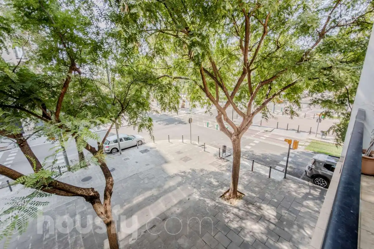 Vista exterior de Pis en venda en Sant Adrià de Besòs amb Aire condicionat, Calefacció i Parquet