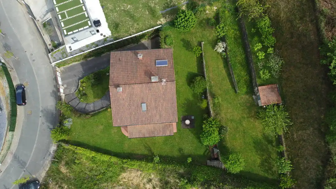 Jardí de Casa o xalet en venda en Ermua amb Calefacció, Jardí privat i Terrassa