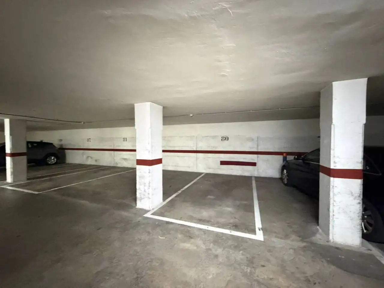 Aparcament de Pis en venda en Castellón de la Plana / Castelló de la Plana amb Aire condicionat, Terrassa i Traster
