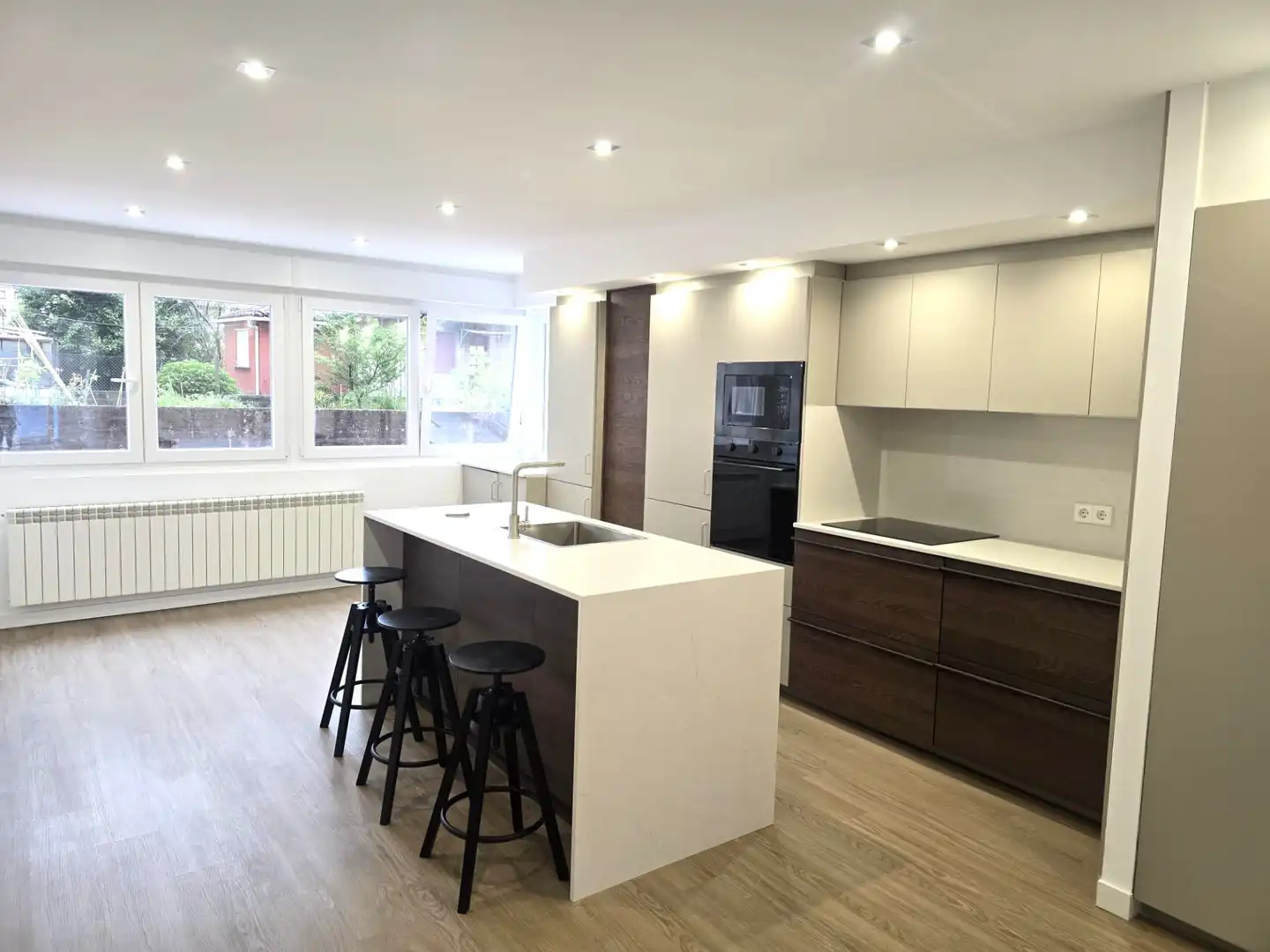 Kitchen of Flat for rent in Vigo 