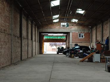 Nave industrial in vendita a Calle Víctor Romanos