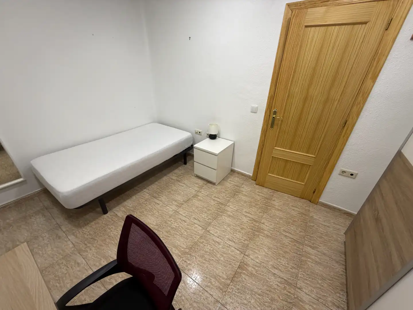 Flat for rent in Calle Escritor Sánchez Moreno, 1, Santa María de Gracia