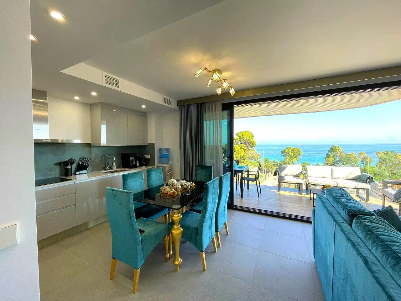 Apartment with pool for sale in Platja de Torres