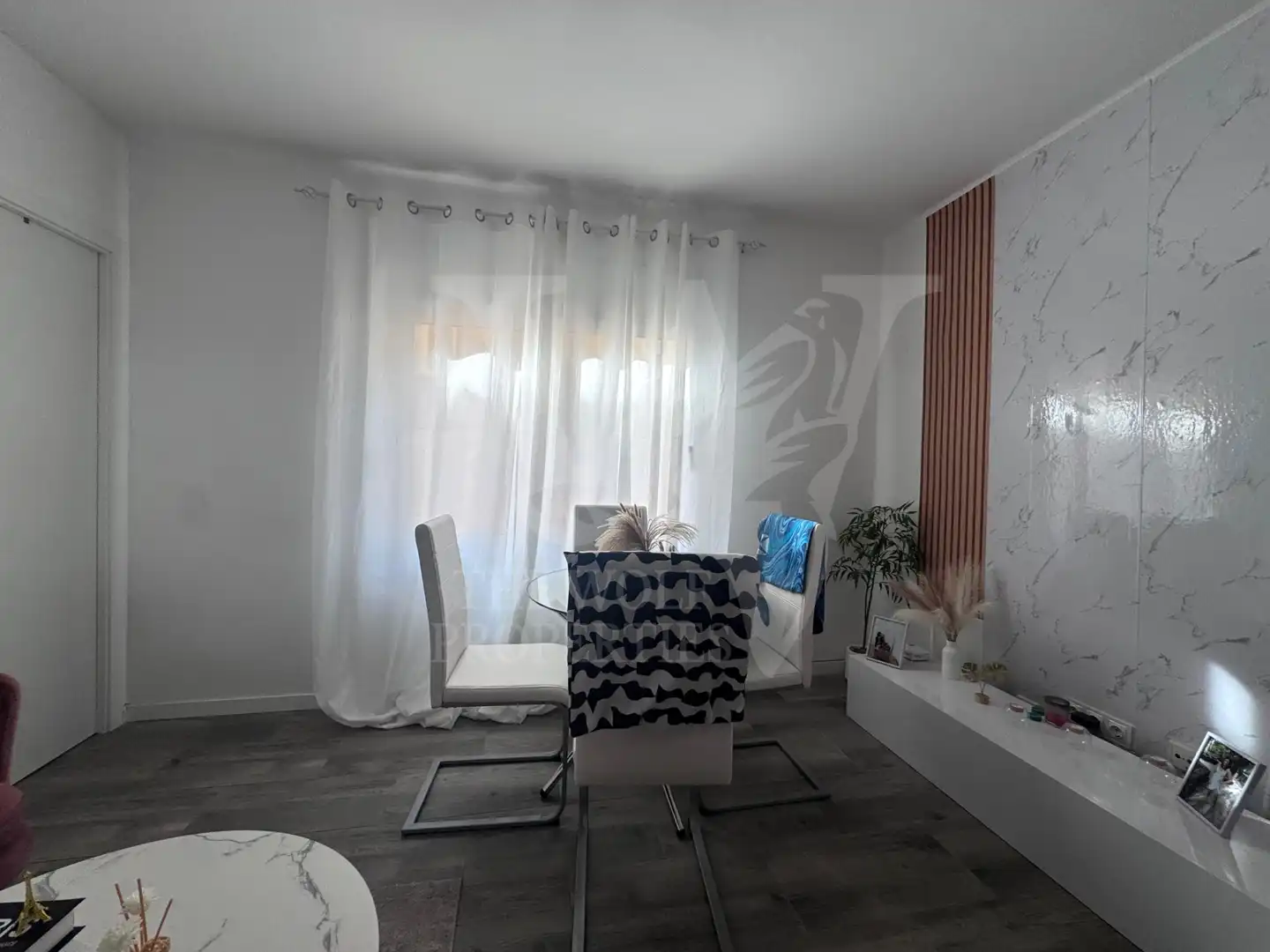 Piso en venta en Passatge Dachs, Centre