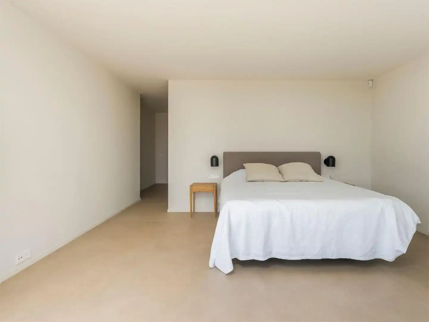 Dormitori de Casa o xalet de lloguer en Sitges amb Aire condicionat, Piscina i Balcó