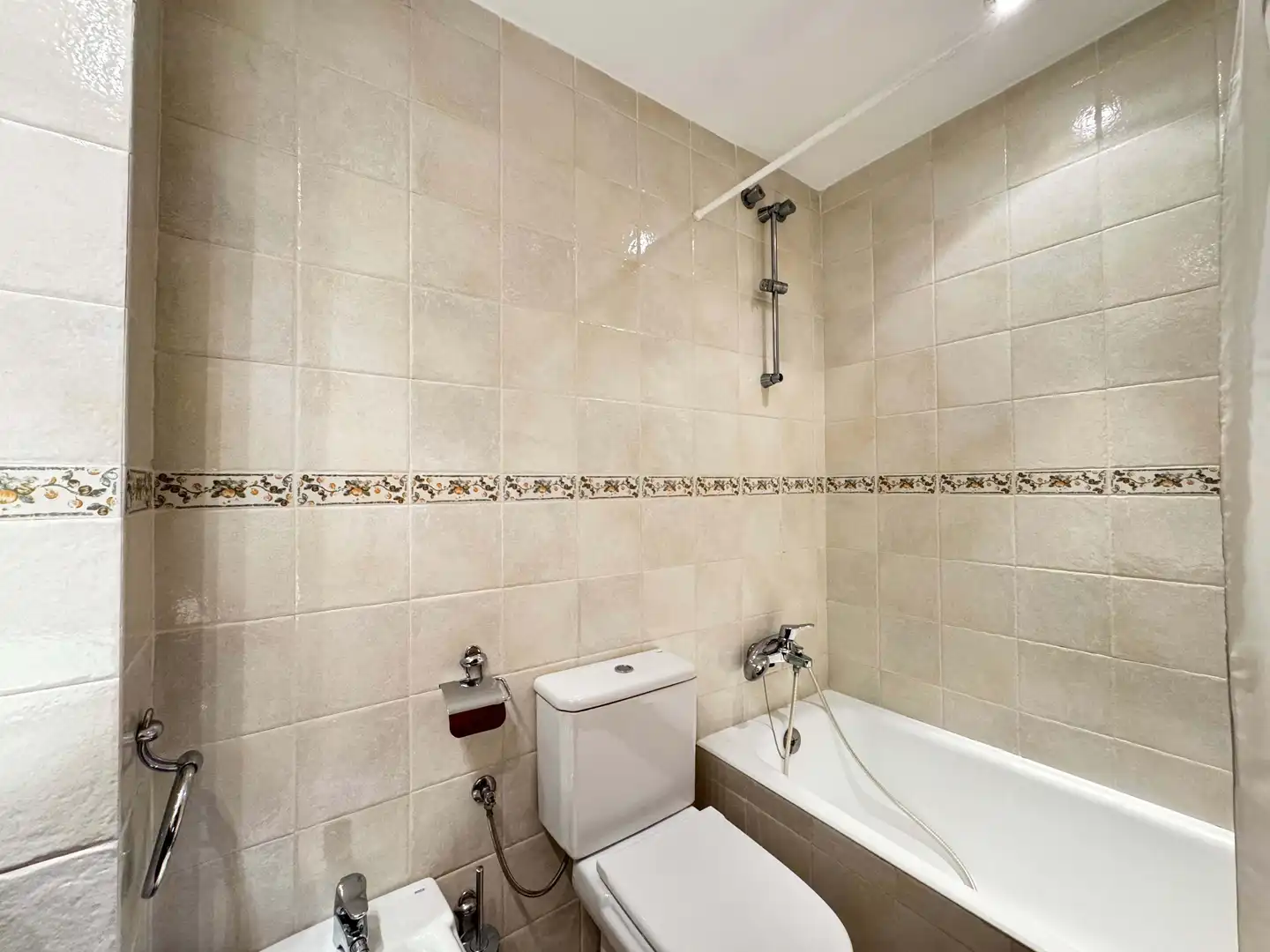 Baño de Piso en venta en Sitges con Aire acondicionado, Calefacción y Terraza