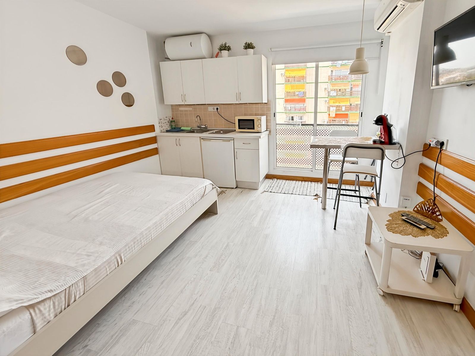 Bedroom of Study for sale in Benalmádena  with Air Conditioner, Terrace and Furnished